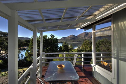 Freycinet Beachfront Retreat - Accommodation Bookings 1