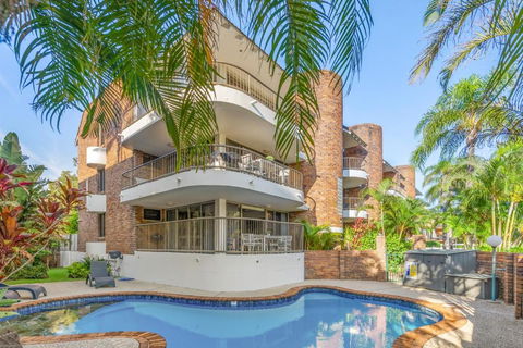 Fuller Holidays-Unit Pacific - Accommodation Bookings 1