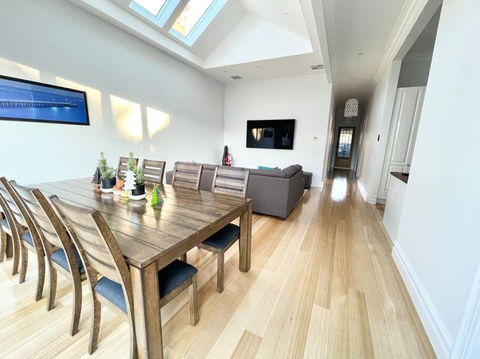 Garden Cottage - Accommodation Bookings 0