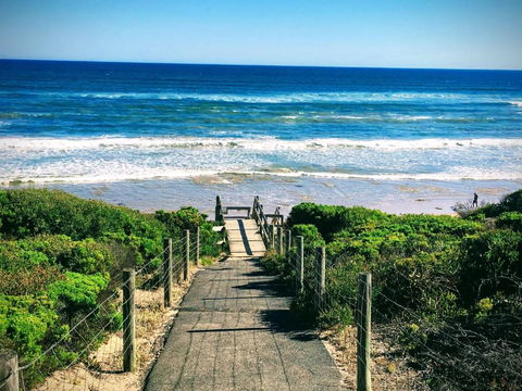 Garland Grove - Accommodation Bookings 0