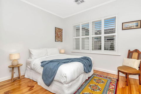 Gladstone Gardens - Family Comfort In North Brighton - Accommodation Bookings 1