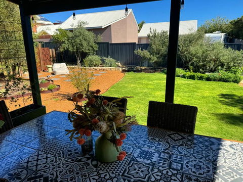 Glass Street Retreat - Accommodation Bookings 0