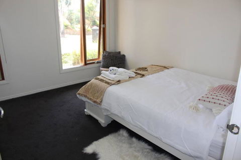 Guesthouse In Botanic Ridge. - Accommodation Bookings 3