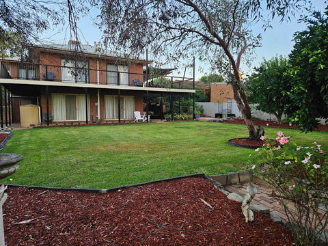 Gungurru - Accommodation Bookings 1