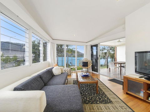 H2O Holiday Apartments Unit 13 - Accommodation Bookings 1