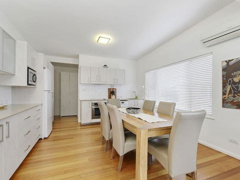 H2O Holiday Apartments Unit 13 - Accommodation Bookings 4
