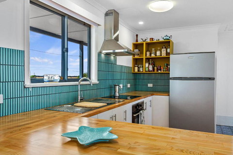 Halcyon Hardwicke Bay - Accommodation Bookings 1