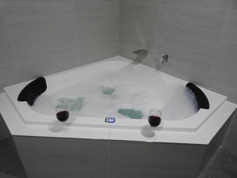 Halls Gap Cottages - Accommodation Bookings 3