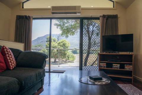 Halls Gap Escape Townhouse 2 - Accommodation Bookings 0