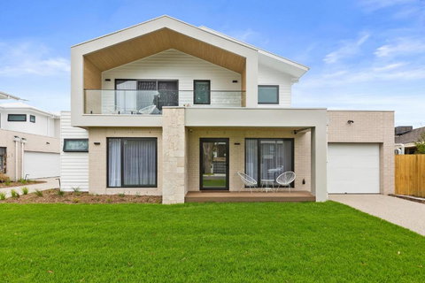 Hamilton By The Bay 6 Newly Built - Accommodation Bookings 0