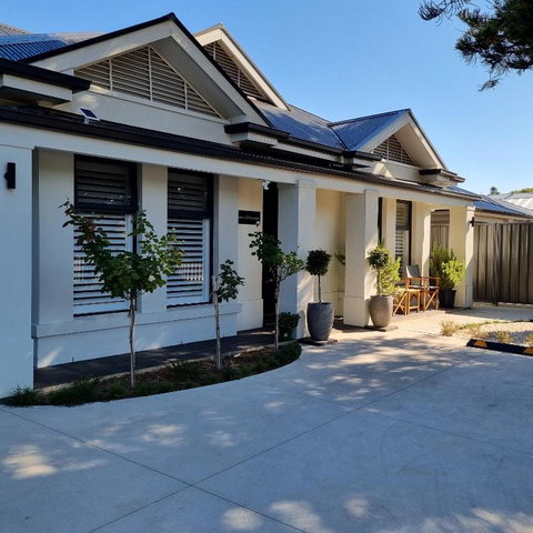 Hampton On Washington - FREE Wifi And Netflix - Accommodation Bookings 1