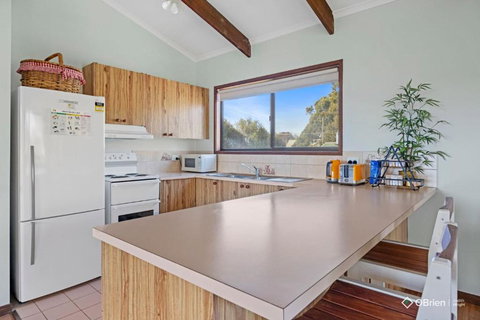 Happy Cowes Retreat Phillip Island - Accommodation Bookings 3