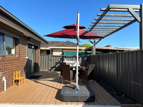 Happy Every Day - Accommodation Bookings 2