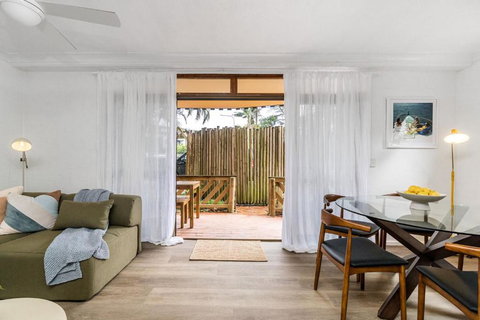 Happy Gilmore - Accommodation Bookings 2