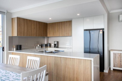 Harbour Sunrise - Accommodation Bookings 2