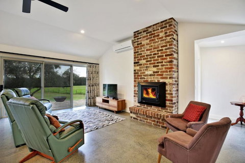 Harley Hill Farm - A Rare Country Escape - Accommodation Bookings 1