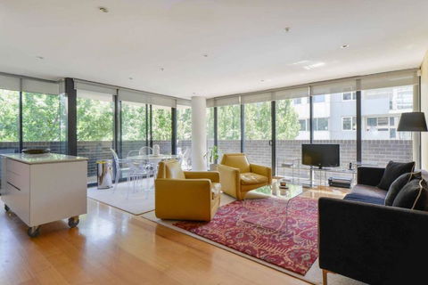 HAZEL Chapel St Socialite. Pool, Spa & Gym - Accommodation Bookings 0