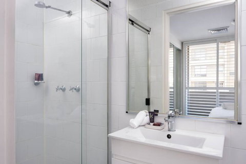 Heart Of Manly And Close To Everything - Accommodation Bookings 3