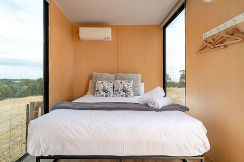 Hill View At Euroa By Tiny Away - Accommodation Bookings 0