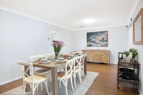 Hillside Farm - Accommodation Bookings 2