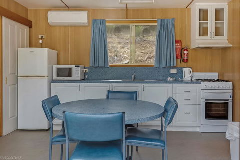 Hobart Bush Cabins - Accommodation Bookings 3