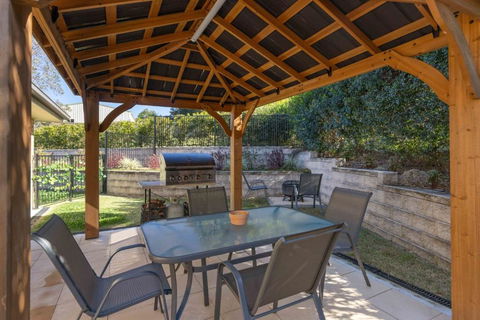 Hinterland Breakfast Deal - First Night! - Accommodation Bookings 1