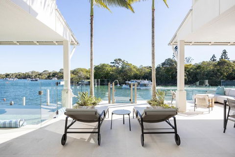 Iluka, Luxurious Riverfront Retreat - Accommodation Bookings 0