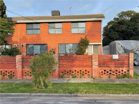 Home In Laverton 19 Minutes To Melbourne CBD - Accommodation Bookings 0