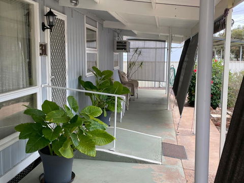 Homely Cottage - Accommodation Bookings 1