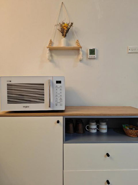 Humble Abode Near Ringwood - Accommodation Bookings 3