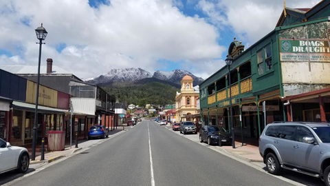 Hunters Hotel - Accommodation Bookings 0