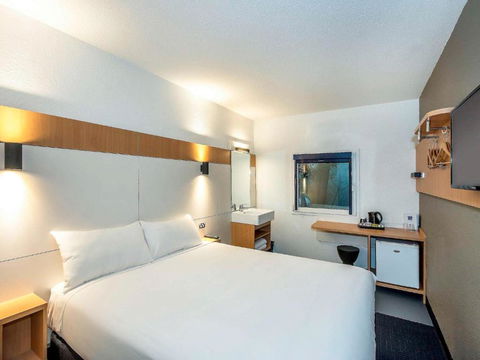 Ibis Budget - Enfield - Accommodation Bookings 3
