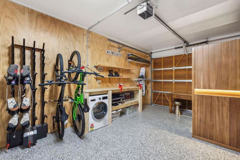 Ice 3 - Accommodation Bookings 3