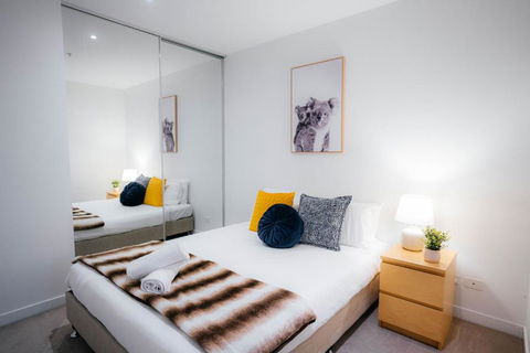 Iconic Southbank CityRd Apartment Next To Crown Casino - Accommodation Bookings 3