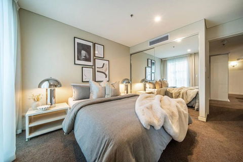 Illuminate North Terrace - Executive CBD - Accommodation Bookings 0