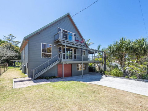 Ilukaholic - Accommodation Bookings 0