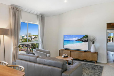 Incredible Beachside Penthouse-RIVA11 - Accommodation Bookings 2