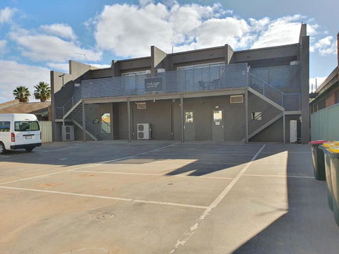 Indulge Apartments - Langtree - Accommodation Bookings 1