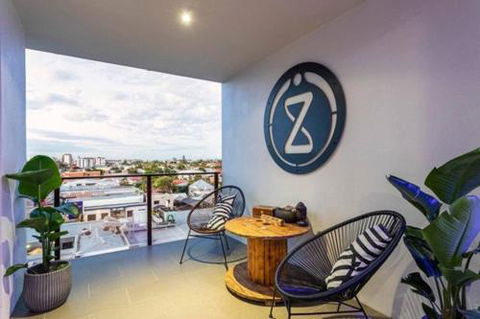 Inner City 1 Bedroom Apartment With Rooftop Pool And Parking - Serain Residences - Accommodation Bookings 3