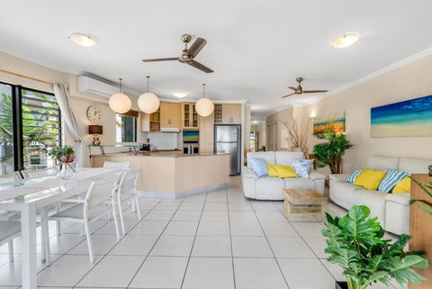 Infinite Horizons Beach Facing 3-Bed With Pool - Accommodation Bookings 1