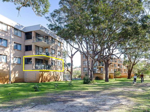 Intrepid 1 3 Intrepid Close Amazing Views Of Shoal Bay Only 100m From The Beach - Accommodation Bookings 3