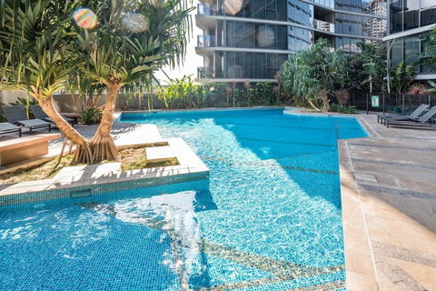 Inner-city 1 Bedroom Apartment Parking And Pool - Accommodation Bookings 2
