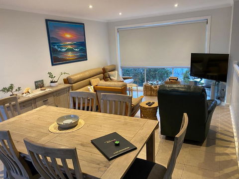 Inverloch Cabins & Apartments - Accommodation Bookings 1