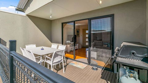 Island Holidayze - Accommodation Bookings 2