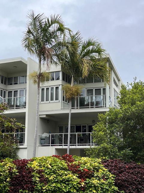 Island Romance Or Family & Pool - Accommodation Bookings 0