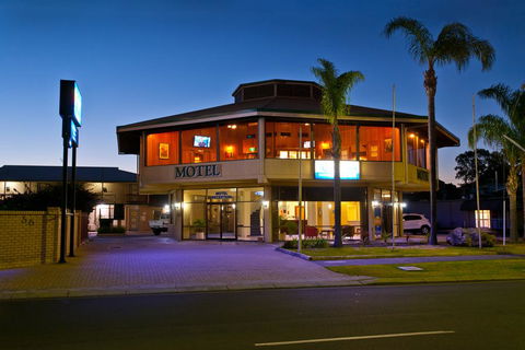 Admiral Motel Bunbury - Accommodation Bookings 0