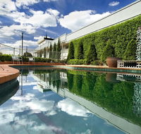 Admiralty Inn