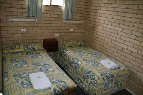 Adrian Motel - Accommodation Bookings 1