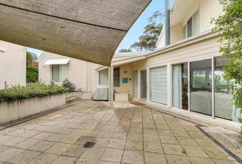 Aegina - Accommodation Bookings 1