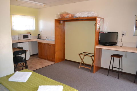 Affordable Gold City Motel - Accommodation Bookings 3